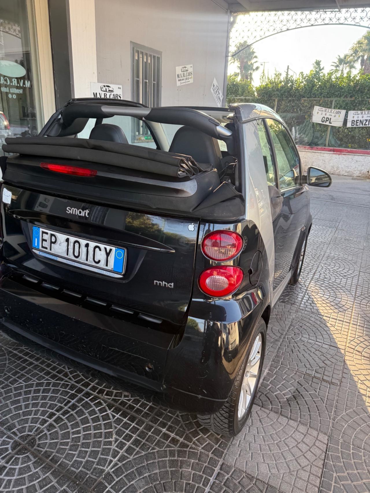 Smart ForTwo 1000 52 kW MHD cabrio passion