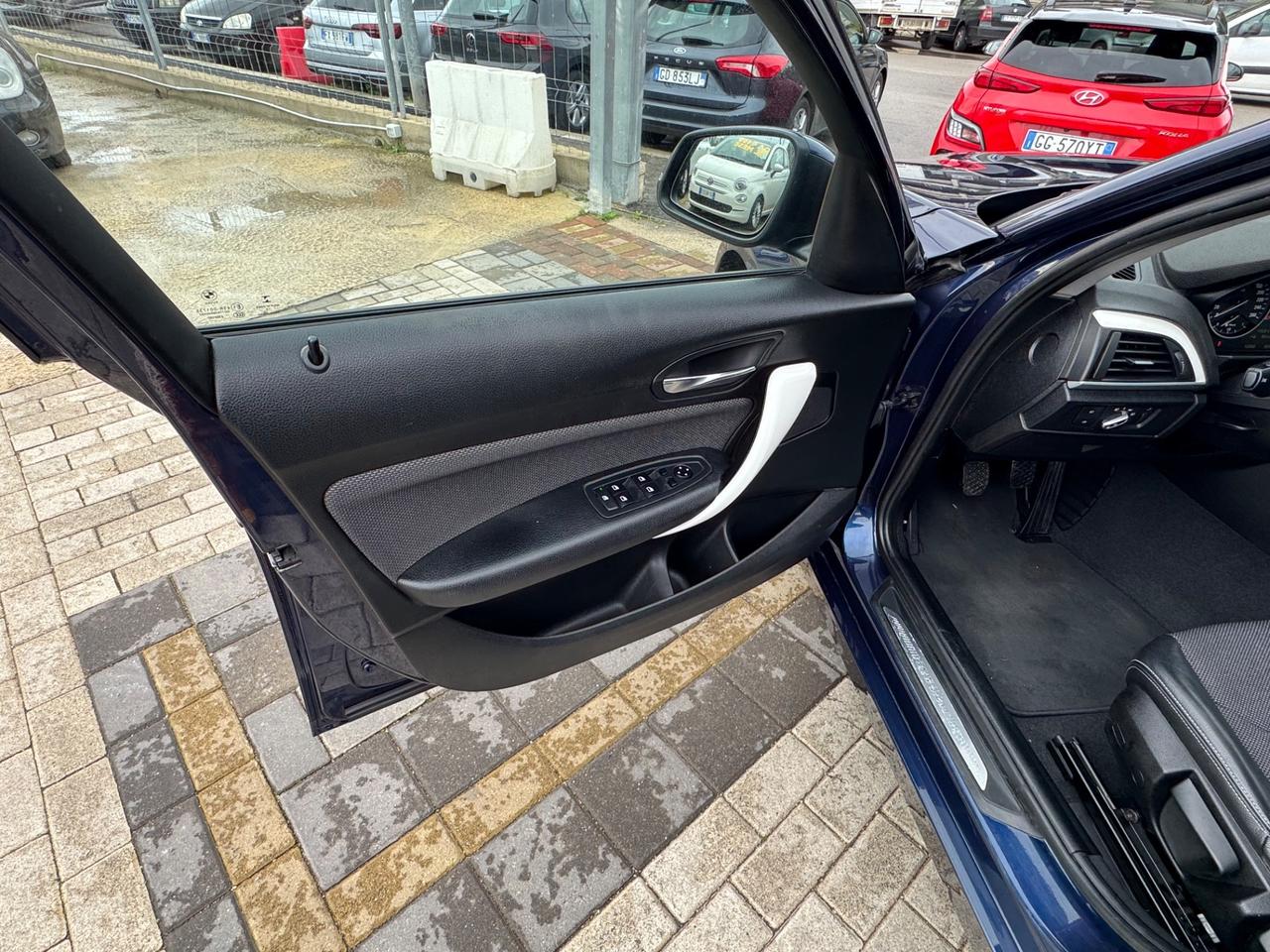 Bmw 116 116d 5p. Urban allestimento sport