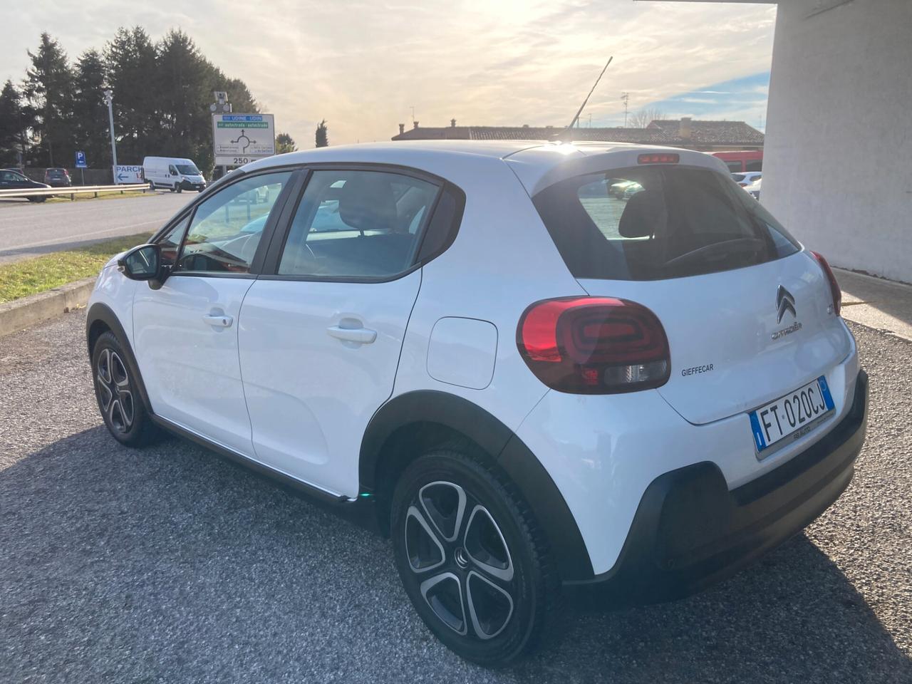 Citroen C3 BlueHDi 100 S&S Business Combi