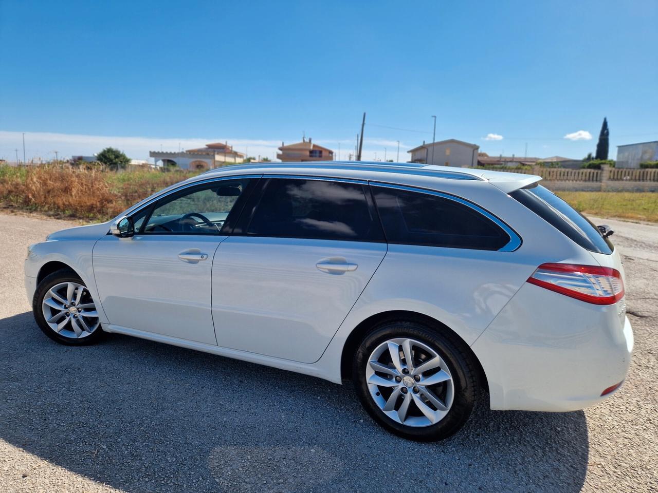 Peugeot 508 2.0 HDi 163CV SW Ciel Active