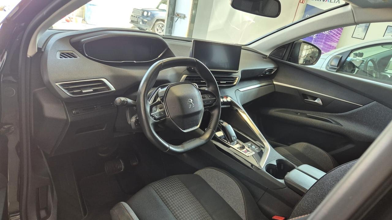 Peugeot 3008 BlueHDi 130 S&S EAT8 Active Business