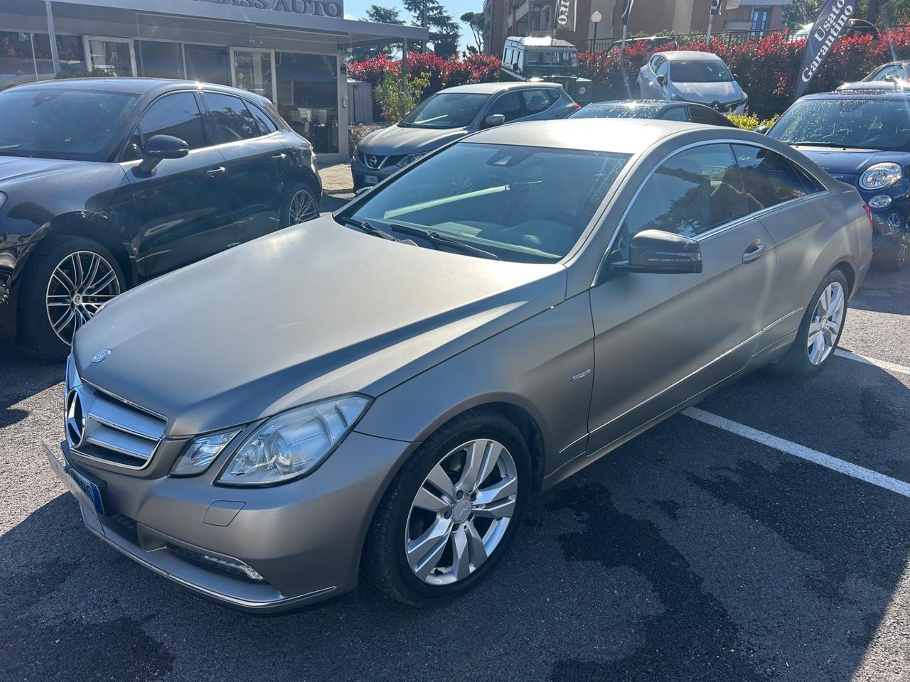 Mercedes-benz E 350 CDI Coupé BlueEFFICIENCY Avantgarde