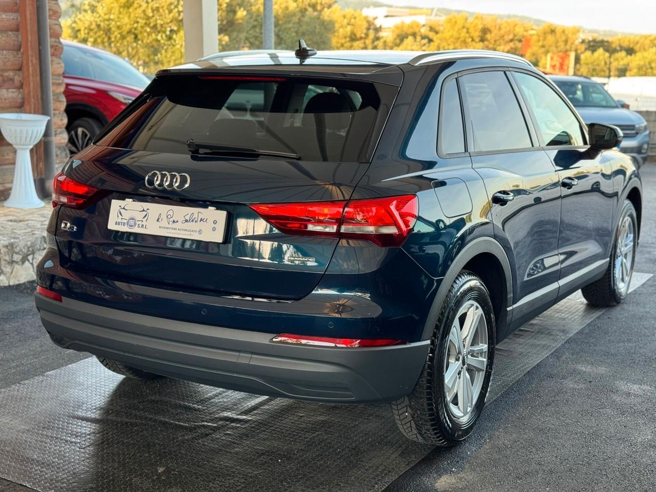 Audi Q3 40 TDI quattro S tronic Business Advanced