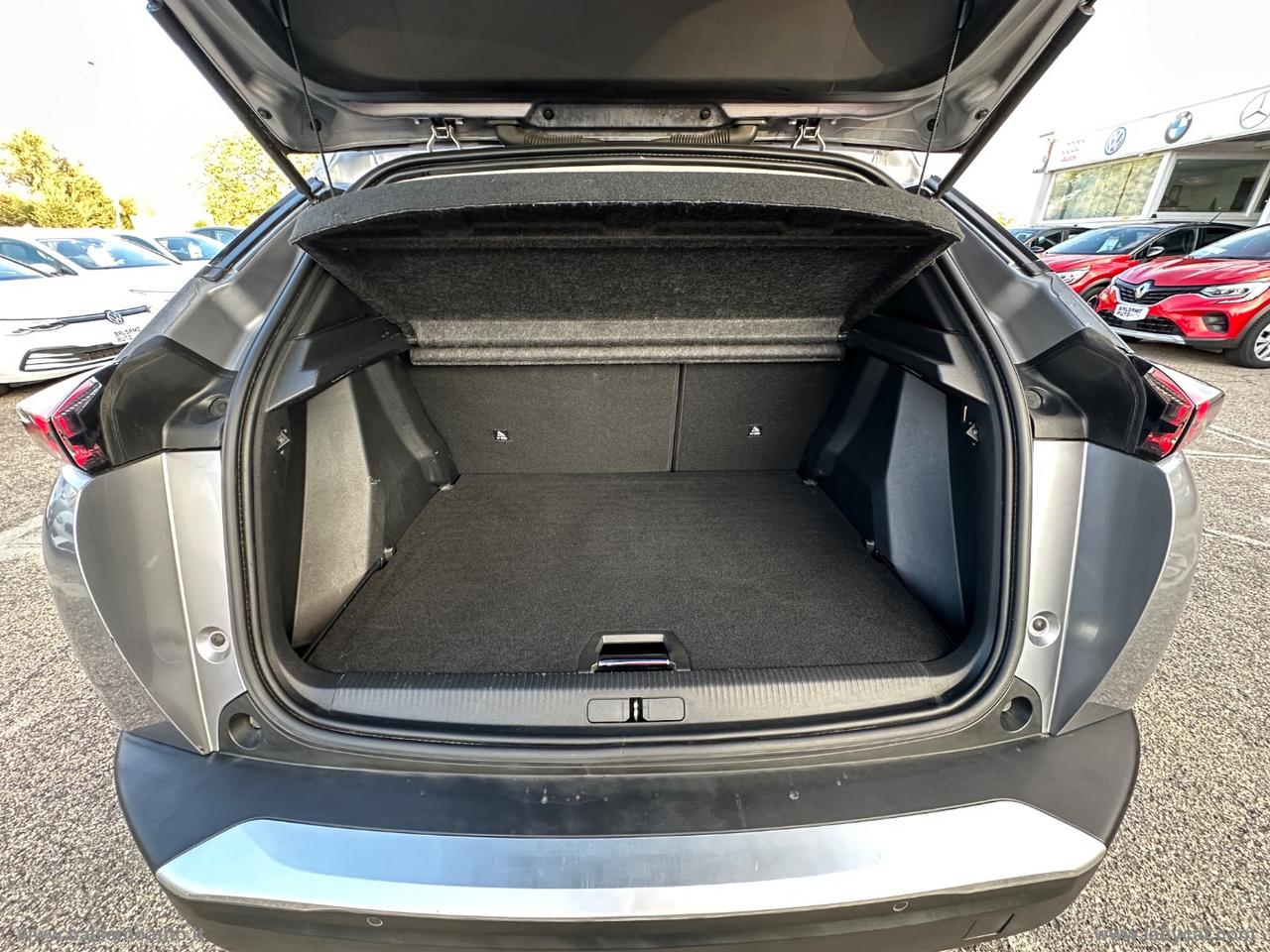 PEUGEOT 2008 BlueHDi 130 S&S EAT8 Allure Navi P.