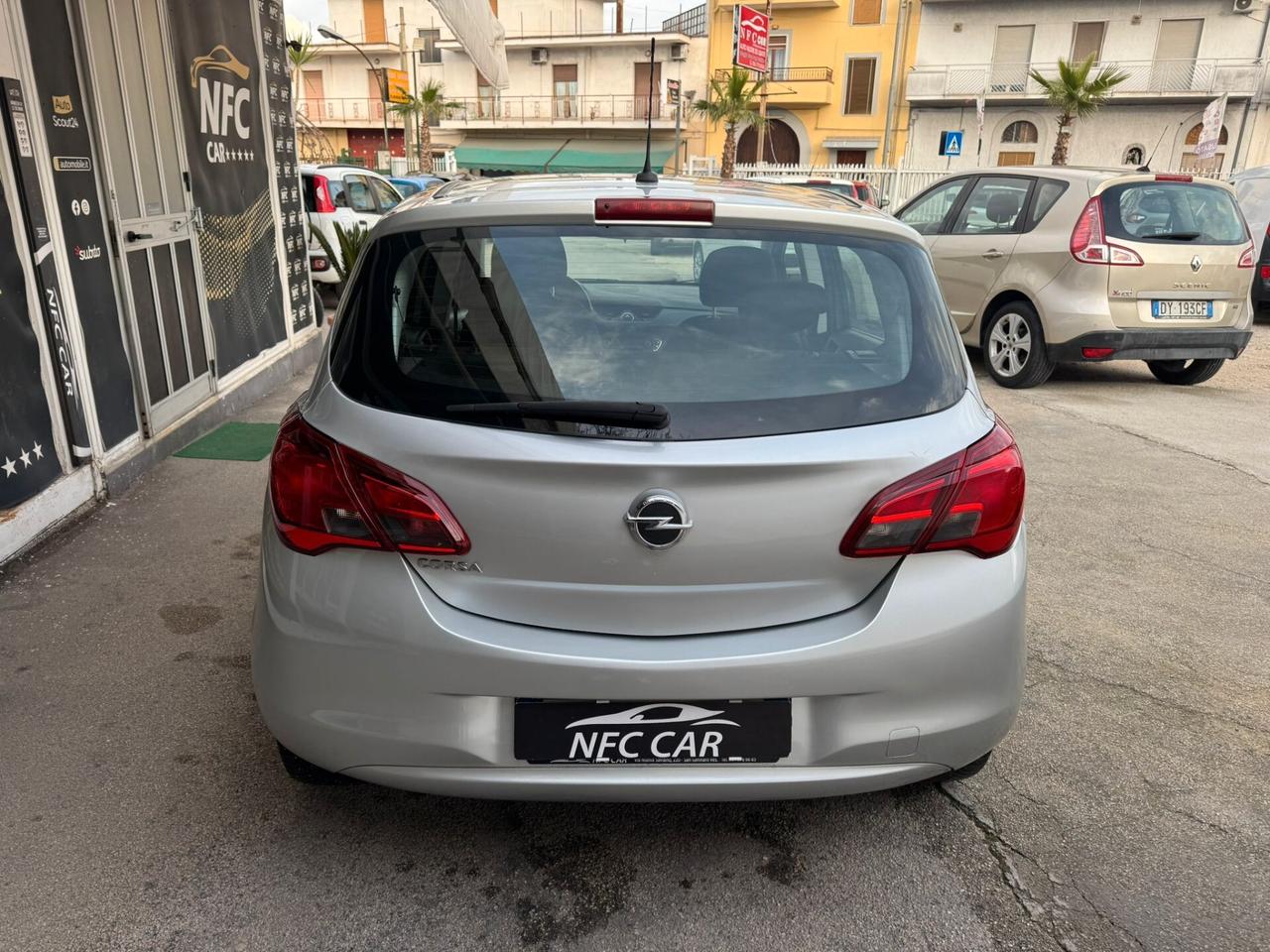 Opel Corsa 1.4 90CV GPL Tech 5 porte Cosmo