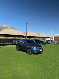 Lancia Ypsilon 1.0 Hybrid Ecochic Gold