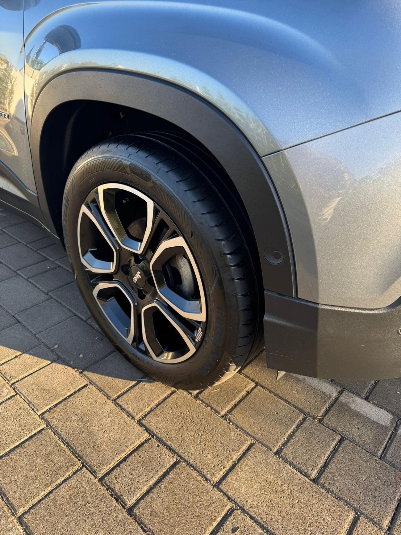 Jeep Avenger 1.2 Turbo 100 CV Summit