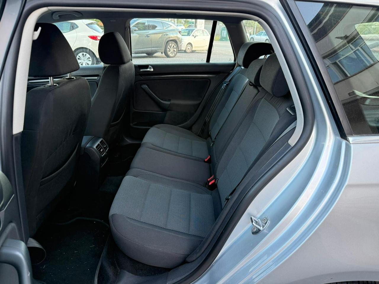 Volkswagen Golf Variant 1.6 TDI DPF 5p. Comfortline