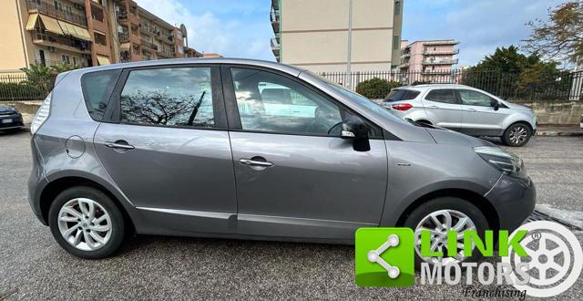 RENAULT Scenic Scénic XMod dCi 110 CV EDC Bose