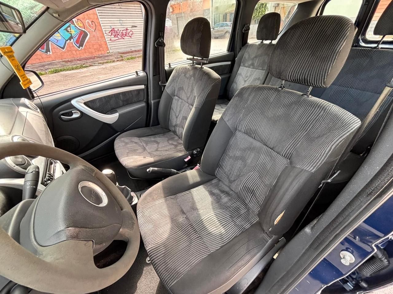 Dacia Logan MCV 1.6 85CV GPL 7 posti Blackline