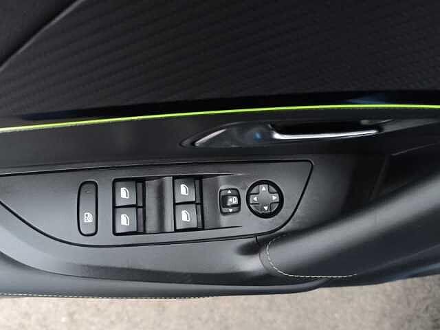 Peugeot 2008 PureTech 130 S&S GT