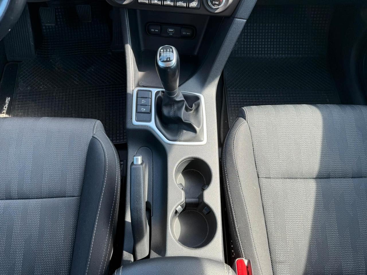 Kia Sportage 1.6 CRDI 136 CV 2WD Mild Hybrid Black Edition