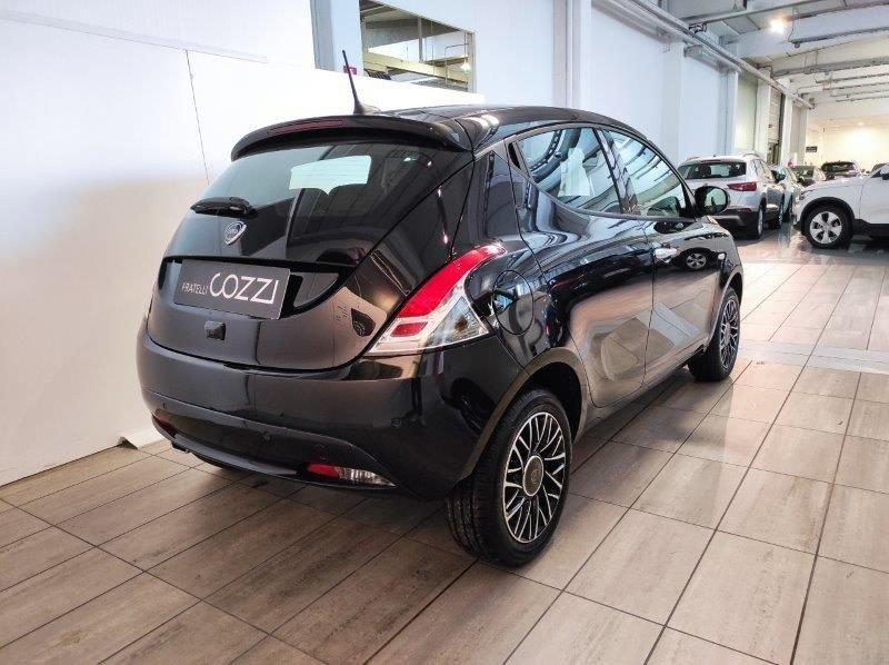 Lancia Ypsilon 3ª serie 1.0 FireFly 5 porte S&S Hybrid Platino