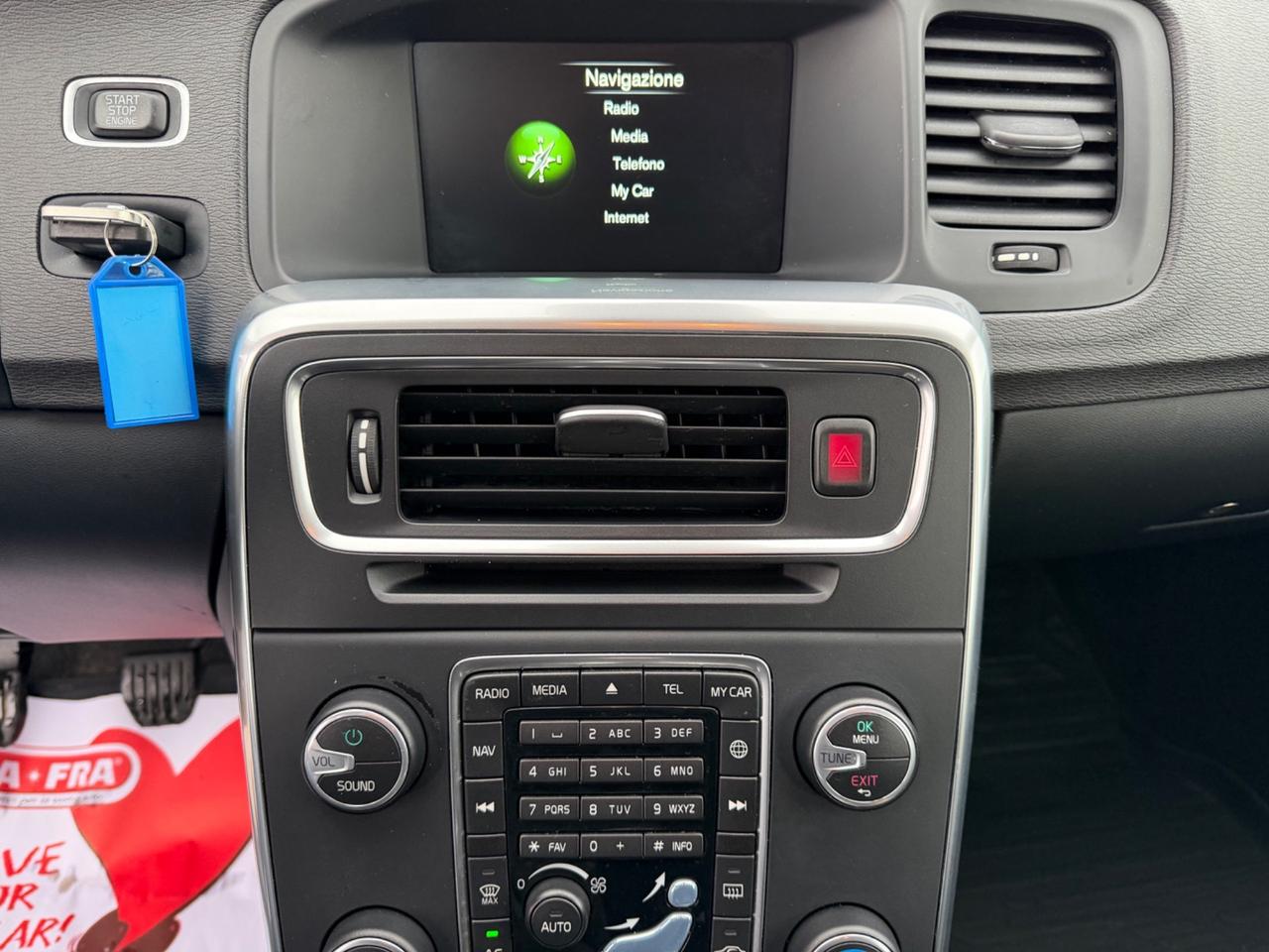 VOLVO V60 2.0D D3 150CV FULL LED MANUALE MY16