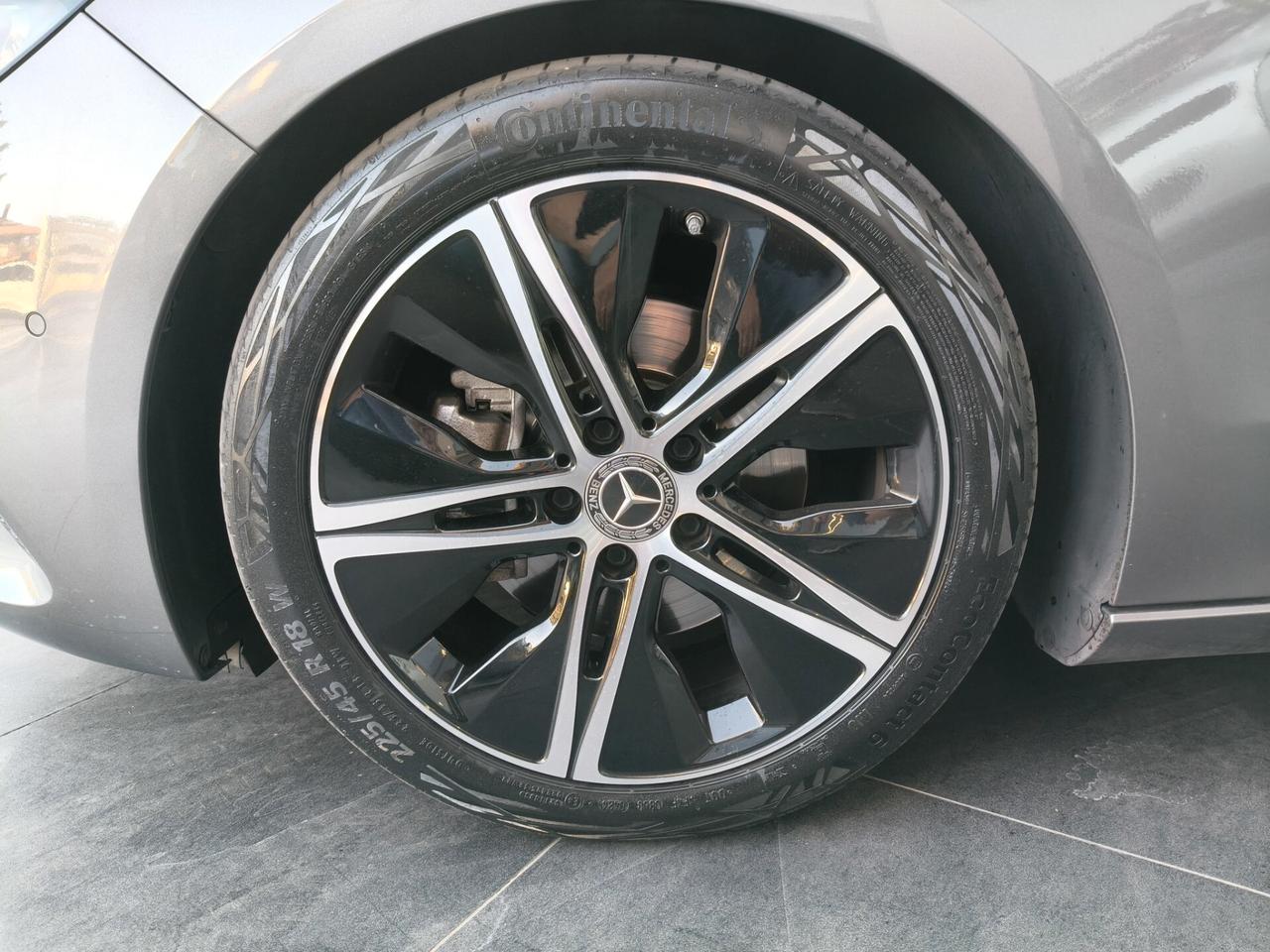 Mercedes-benz B 180 D Progressive Advanced Plus Edition Automatic