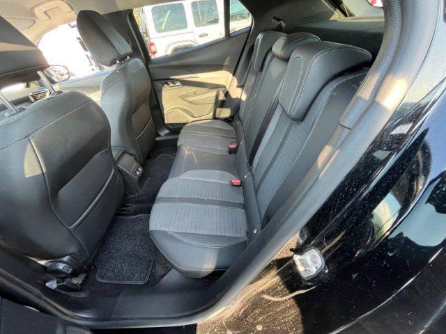PEUGEOT 2008 BlueHDi 110 S&S Allure