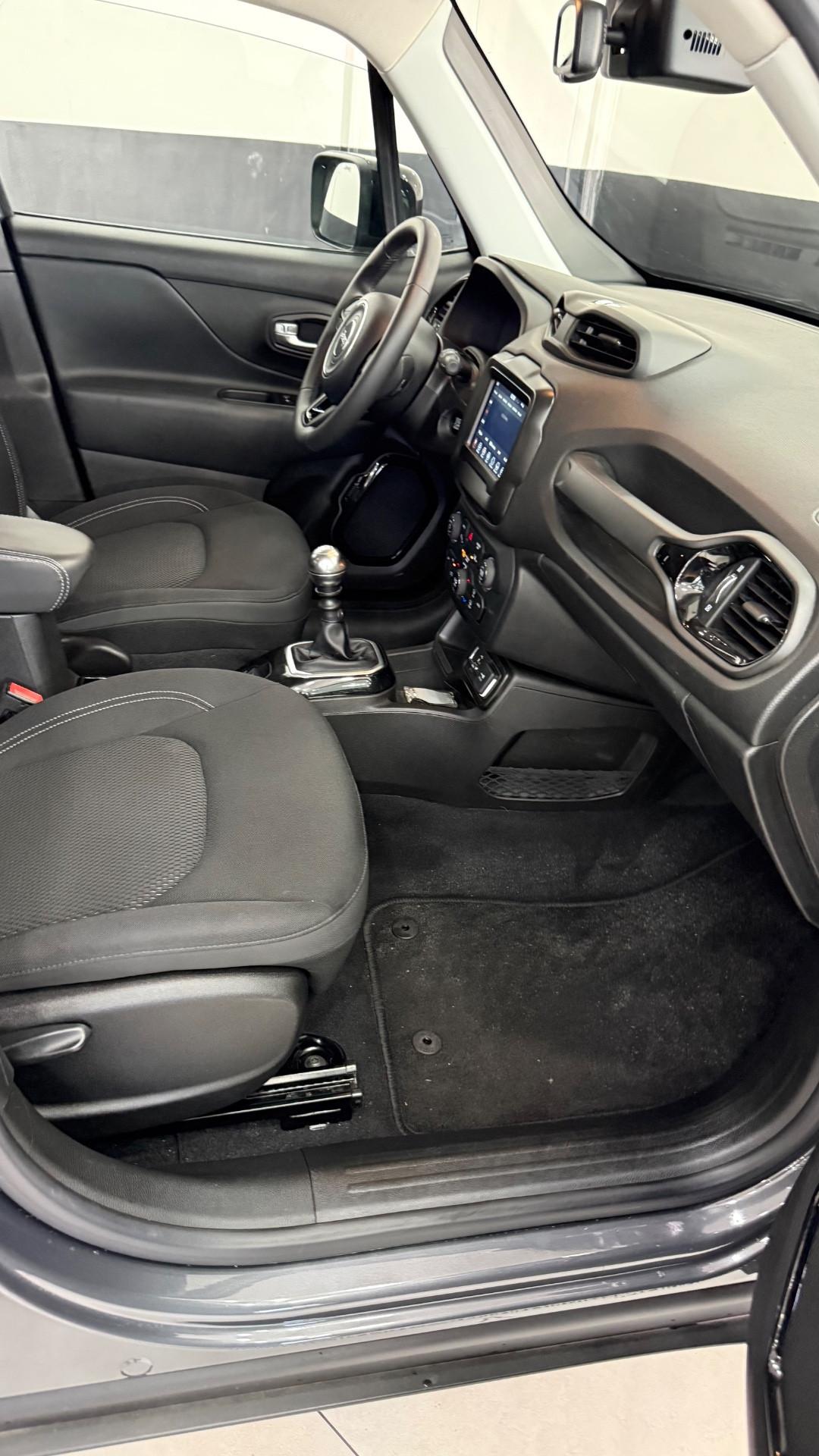 Jeep Renegade 1.0 T3 Limited Night eagle