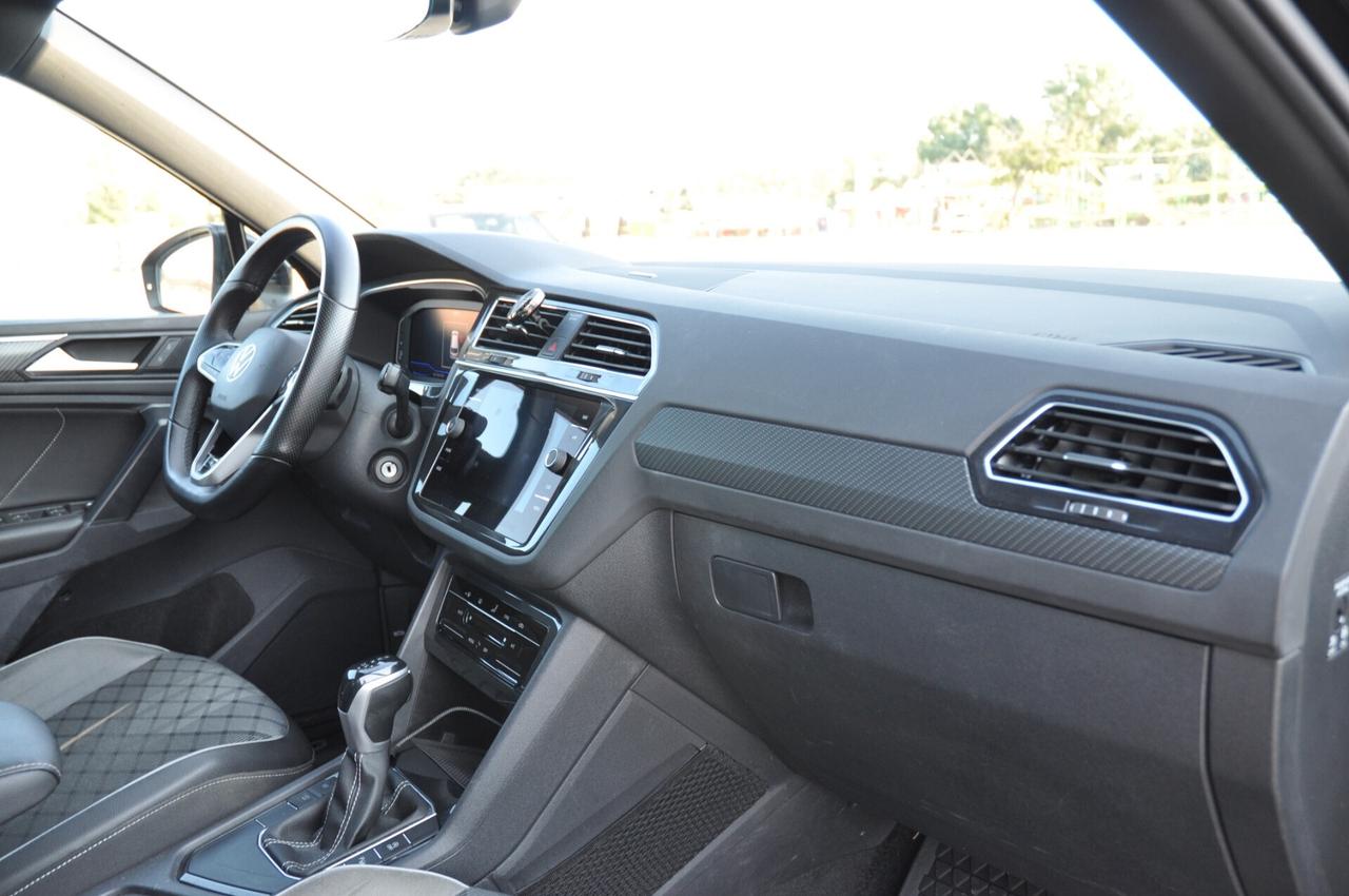 Volkswagen Tiguan 2.0 TDI 150 CV SCR DSG R-Line
