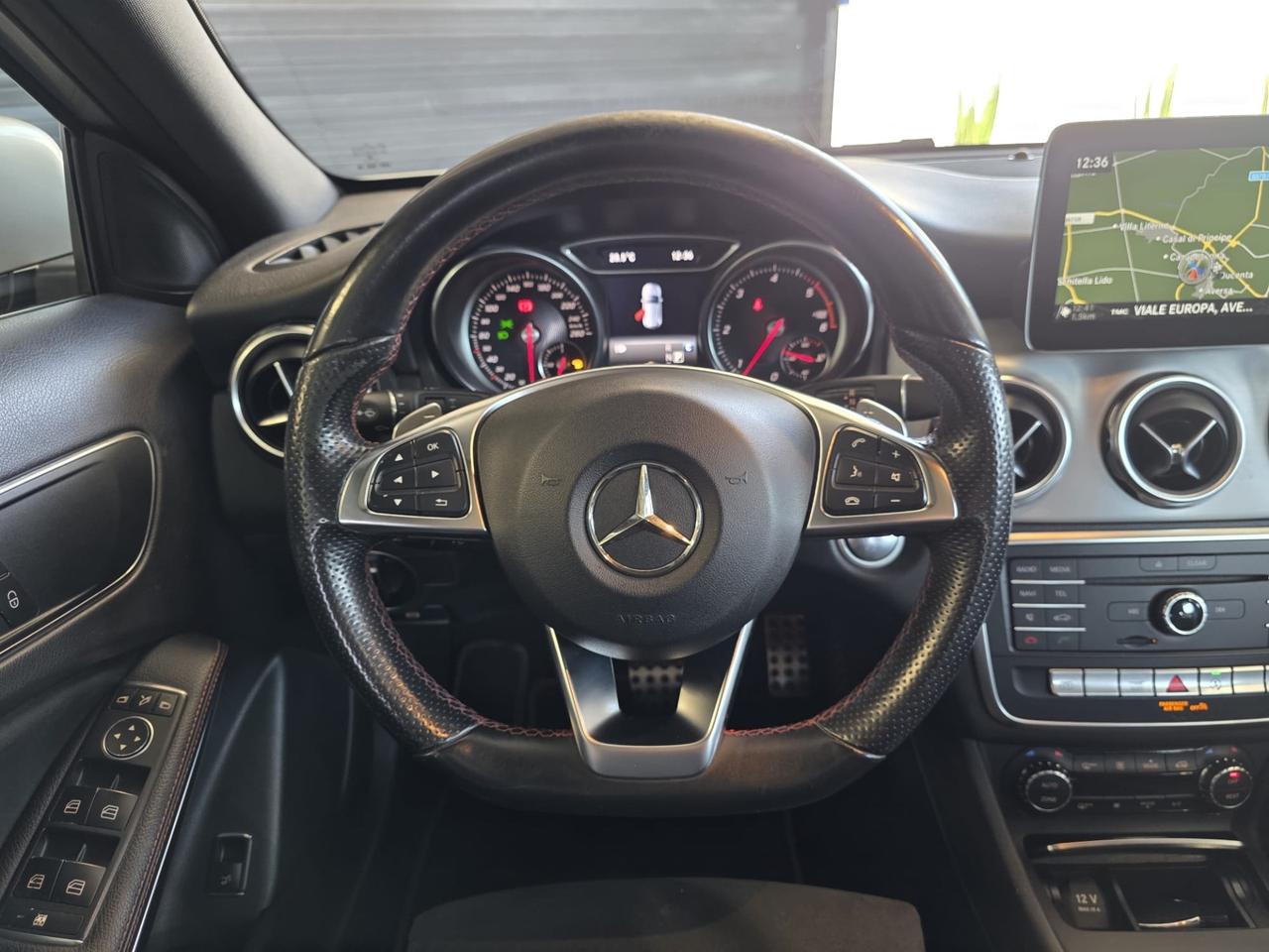 Mercedes-benz GLA 200 d 4Matic TETTO APRIBILE Premium
