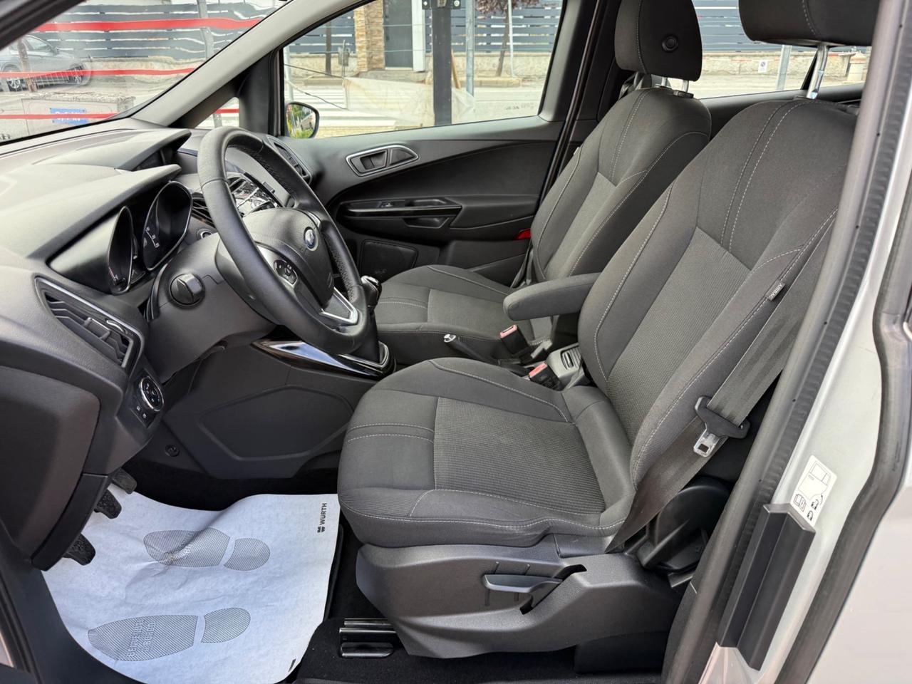 Ford B-Max 1.5 TDCi 95 CV Business Titanium