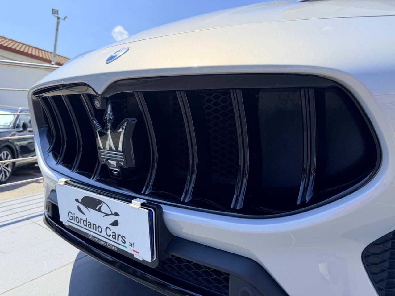 Maserati Grecale Modena 2.0 MHEV 330cv tetto