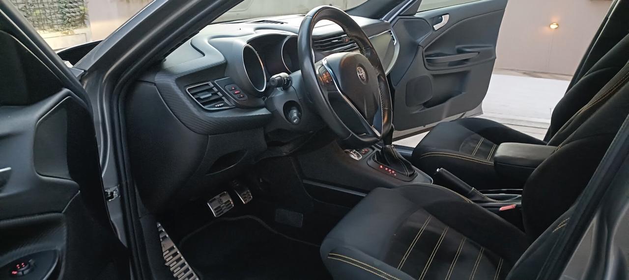 Alfa Romeo Giulietta 2.0 JTDm 170 CV TCT Veloce Carbon Edition