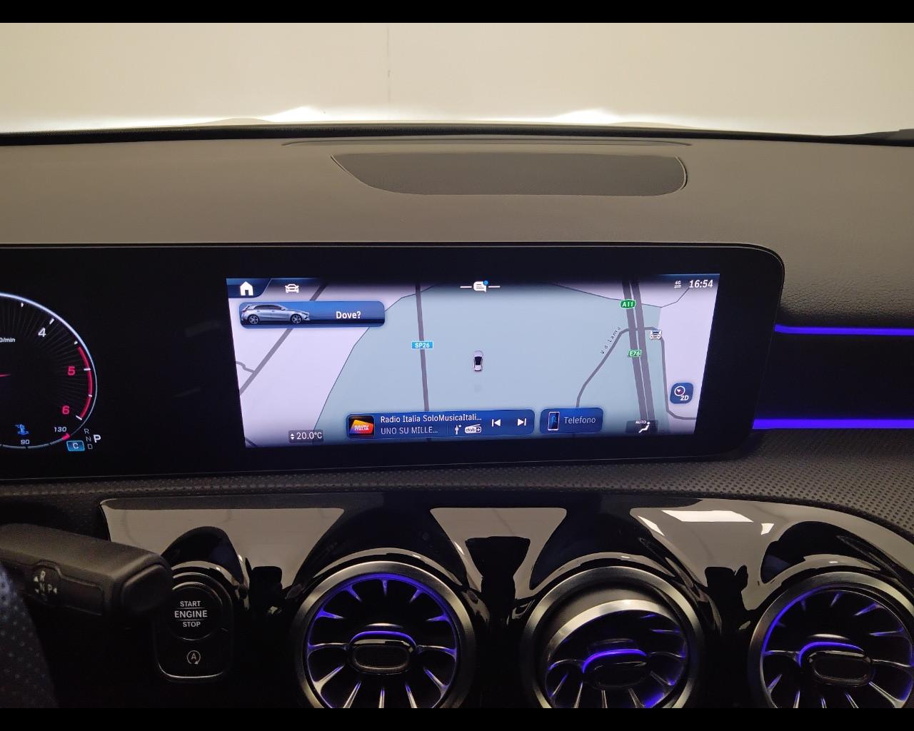 Mercedes-Benz Classe A - W177 2018 - A 180 d Premium auto