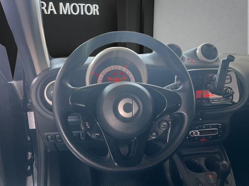 smart fortwo 70 1.0 52kW youngster twinamic