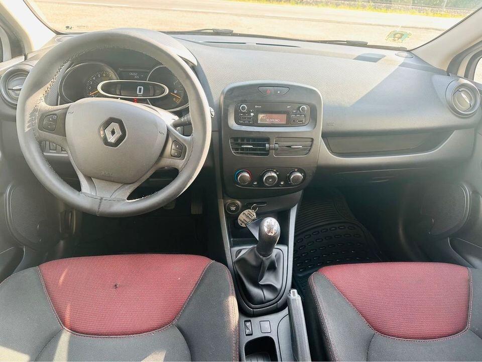 Renault Clio 1.2 75CV 5 porte Wave
