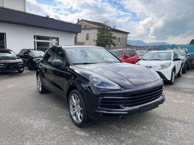 PORSCHE Cayenne 3.0 V6