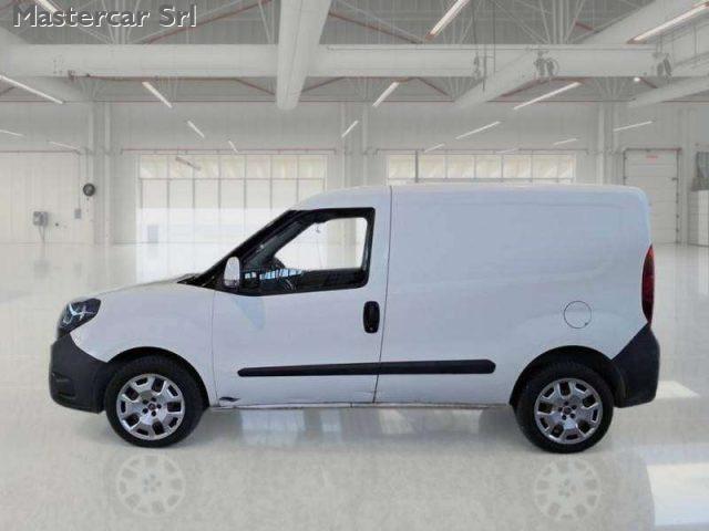 FIAT Doblo 1.4 T-JET 120cv NATURAL POWER SX E6 - FT294KR
