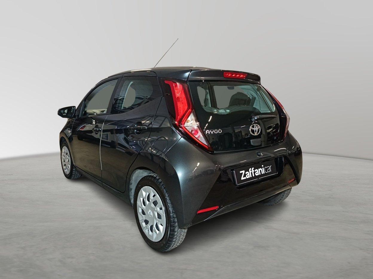 TOYOTA Aygo 2ª serie - Aygo 1.0 VVT-i 72 CV 5 porte x-cool