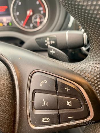 MERCEDES-BENZ B 200 d Automatic 4Matic Executive