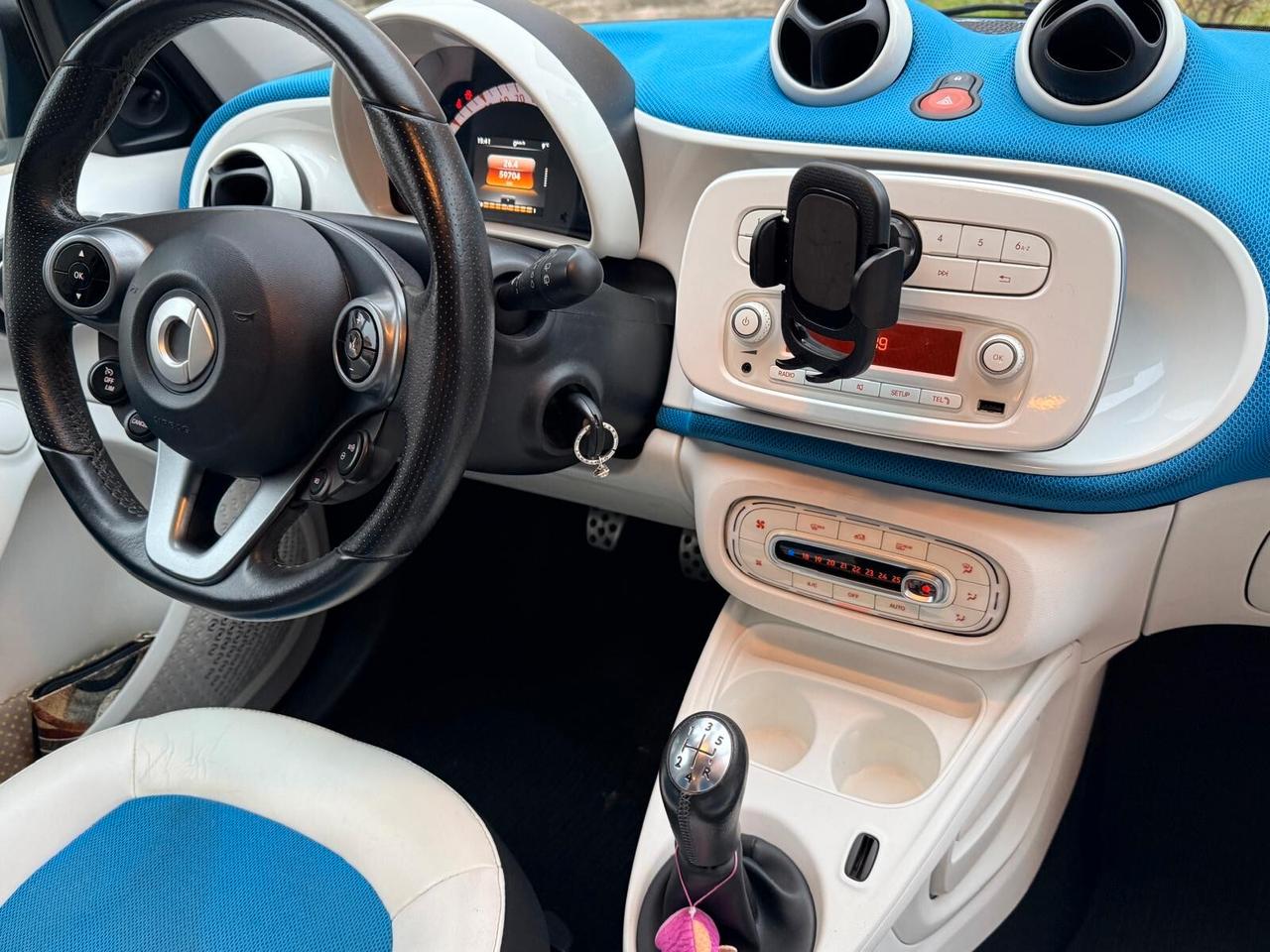 Smart ForFour 70 1.0 Proxy Manuale 09/2015