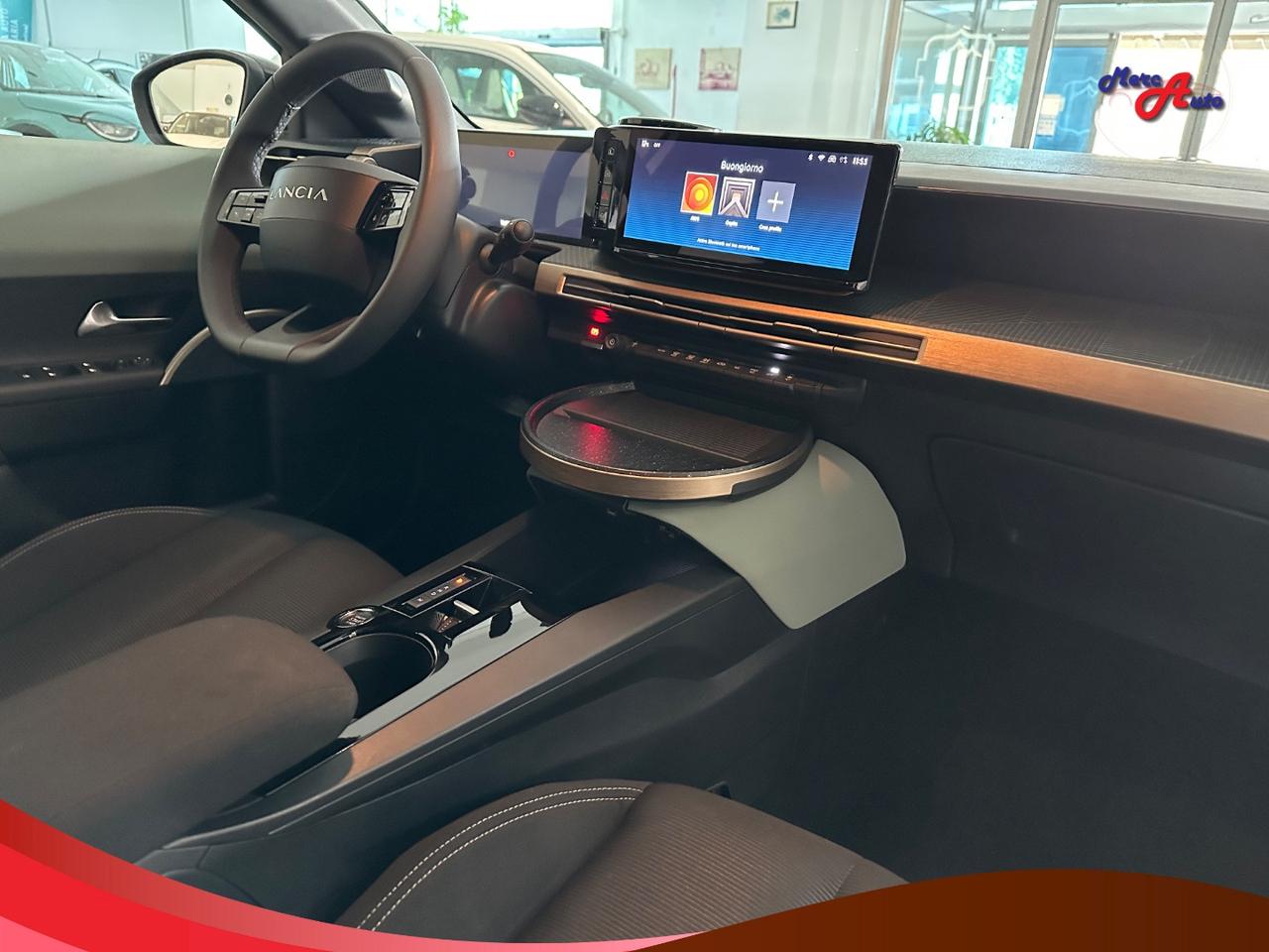 LANCIA Ypsilon Hybrid e-DCT