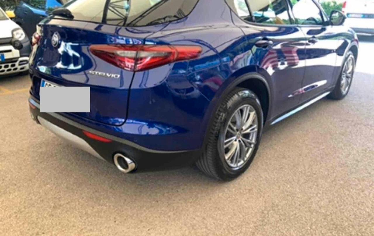 Alfa Romeo Stelvio 2.2 T.D 160CV -AUTOCARRO- TETTO A