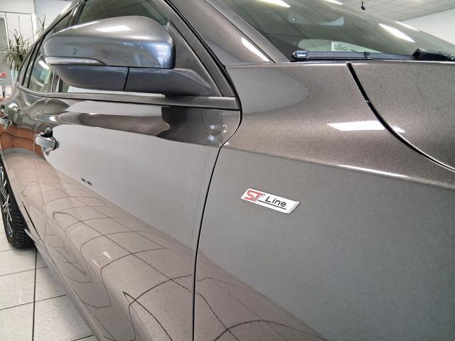 FORD Focus 1.0 EcoBoost Hybrid 125CV Powershift SW ST-Line De