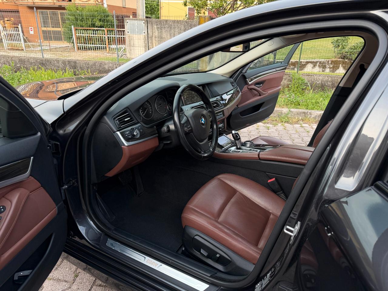 Bmw 530d xDrive Touring Luxury EURO6