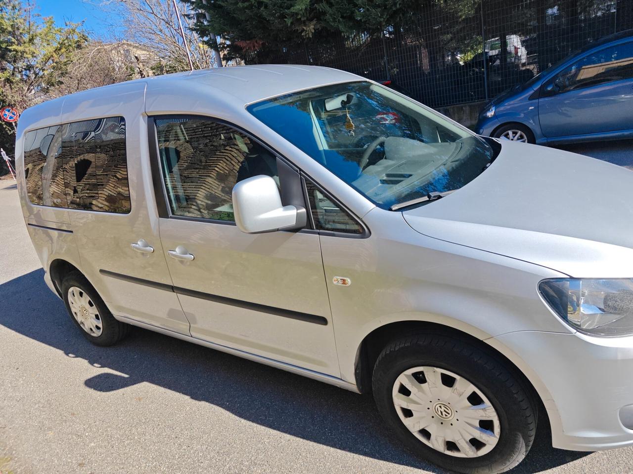 Volkswagen Caddy 1.6 TDI 102 CV 5p.Comfortline Maxi