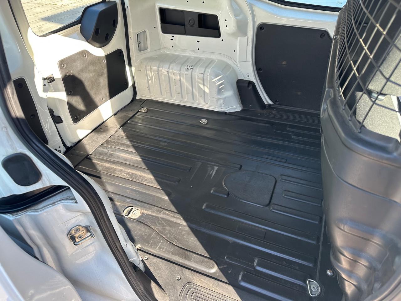 Fiat Fiorino 1.3 MJT 95CV Cargo SX