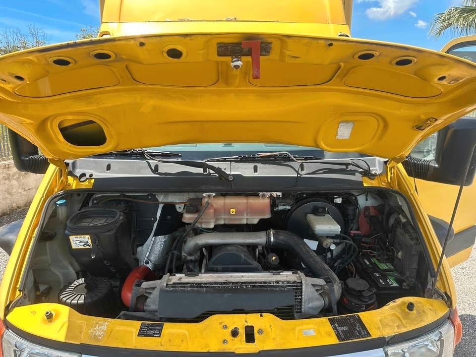 Iveco Daily 2.8 Cabinato