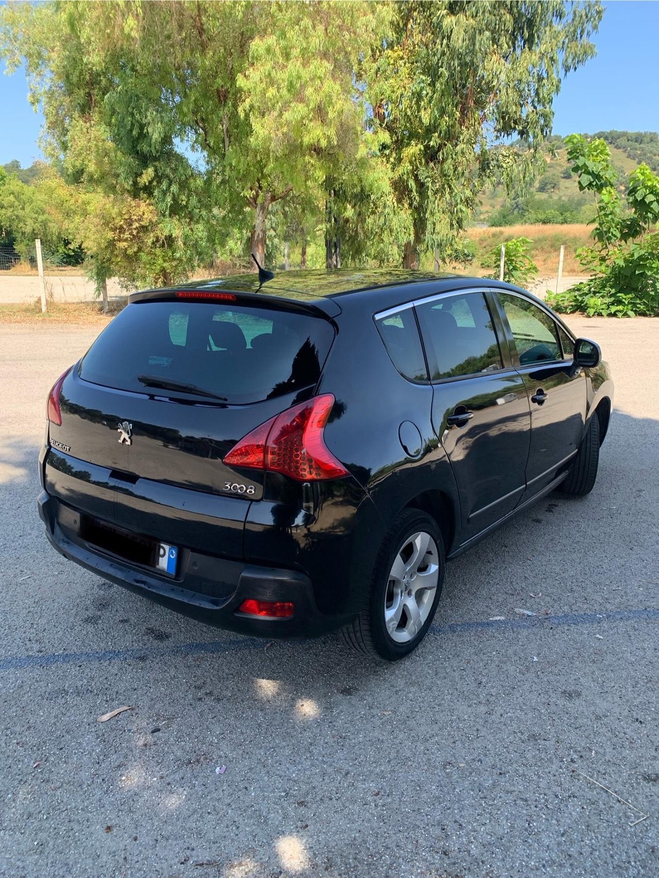 Peugeot 3008 1.6 HDi 112CV Business