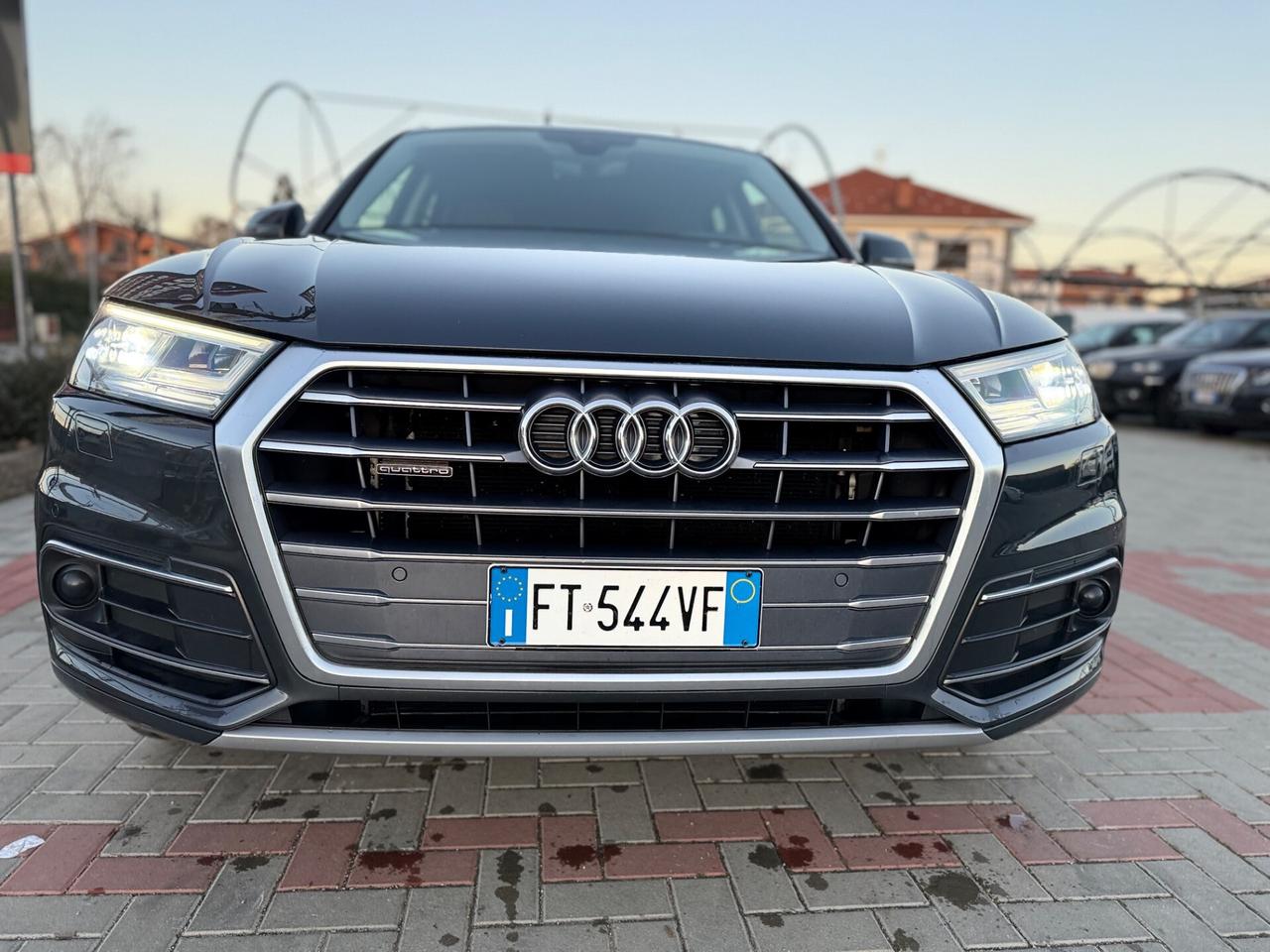 Audi Q5 2.0 TDI 190 CV quattro VIRTUAL°IVA ESPOSTA