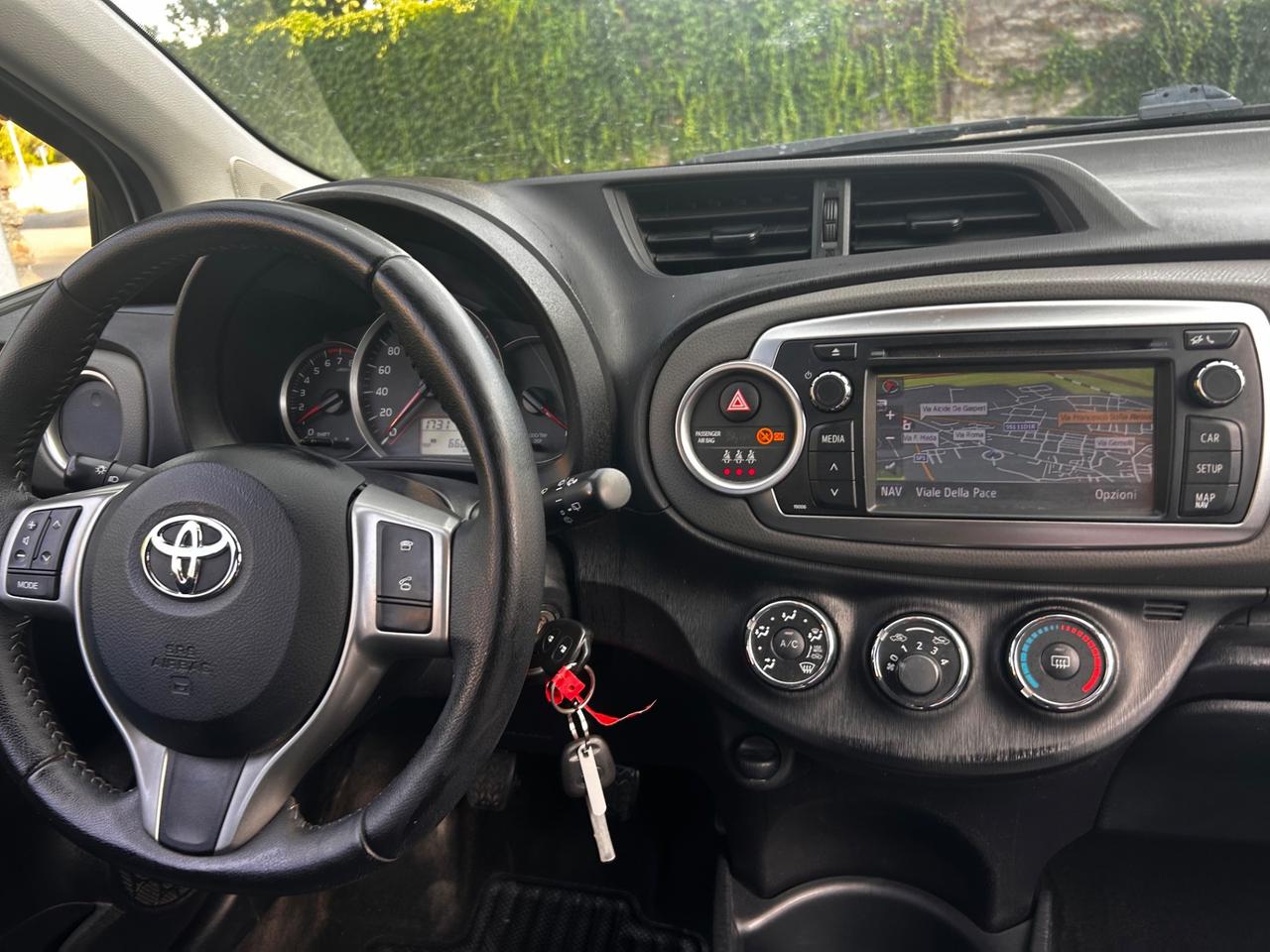 Toyota Yaris 1.0 5 porte Lounge