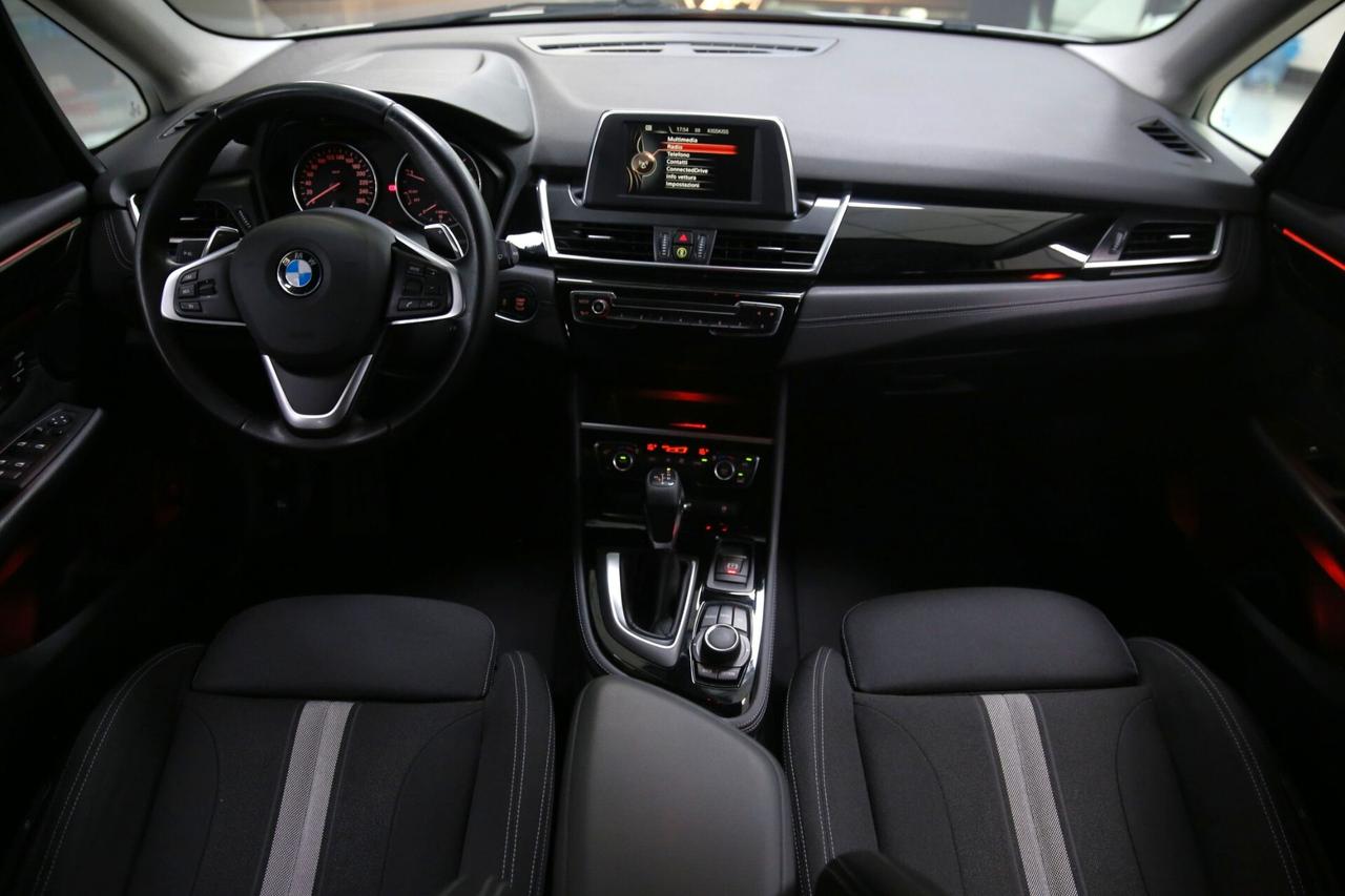 BMW 218d Active Tourer Sport