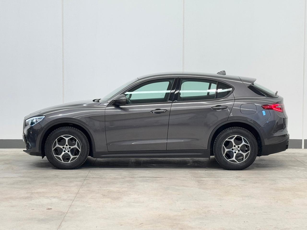 Alfa Romeo Stelvio 2.2 Turbodiesel 190 CV AT8 Q4 Super