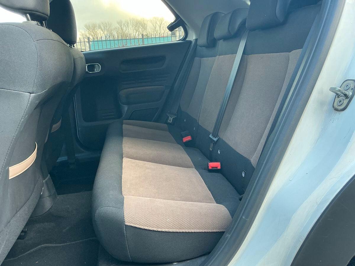 Citroen C4 Cactus BlueHDi 100 Shine