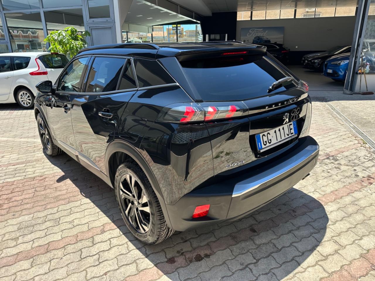Peugeot 2008 BlueHDi 130 S&S EAT8 Allure 2021
