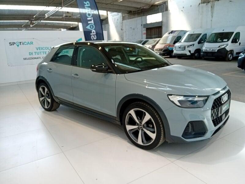 Audi A1 A1 citycarver 30 TFSI S tronic
