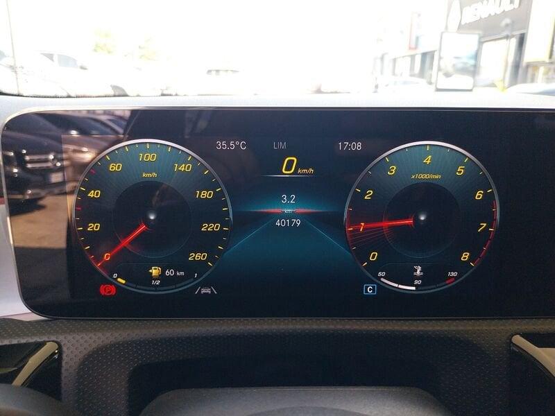 Mercedes-Benz Classe A A 180 Night Edition